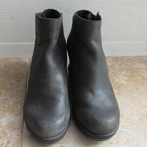 Sorel Rain Boots Joan of Arctic Wedge II Zip Bootie Size 7 Black Leather
